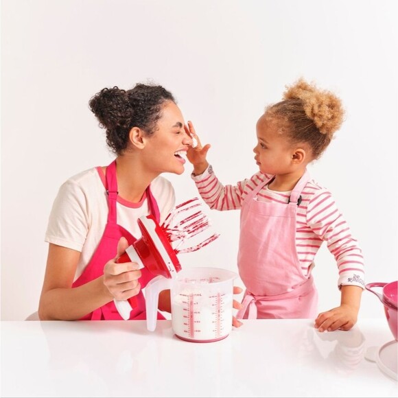 Tupperware Whip & Mix Easy & SAFE Zero Electric Baking Mixer for Kids & Adults - Picture 2 of 7